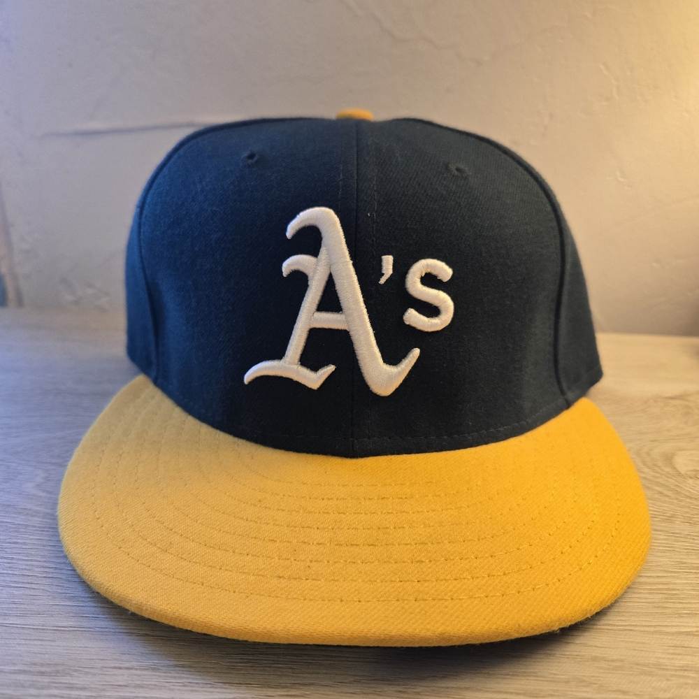 New Era 59FIFTY Cap with Black and Yellow Accents